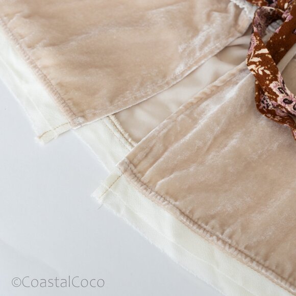 Free People Velvet Cardigan M Bell Sleeves Lace Trim Tie Ivory Boho Fairy Whimsy - Picture 8 of 13